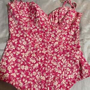 *Zara Pink Floral Corset Bodysuit - Structured Coquette Top - Size XS